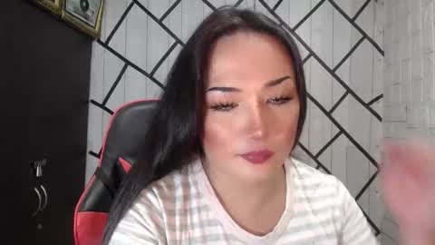 Snapshot of stellaven chatting on 01-12-26, 04:29 Stellaven online show from 01-12-26, 04:29