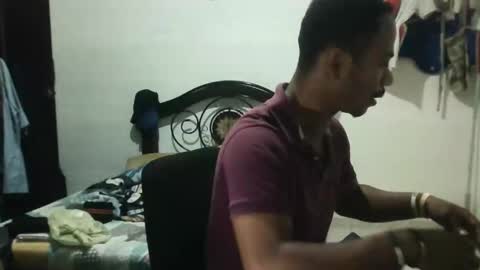 Snapshot of stemanlu9 chatting on 12-17-24, 06:35 Steman online show from 12-17-24, 06:35