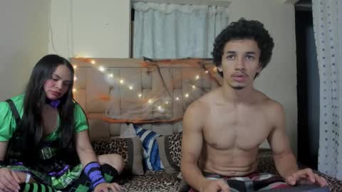 Stepcouple   online show from 10-22-25, 10:20