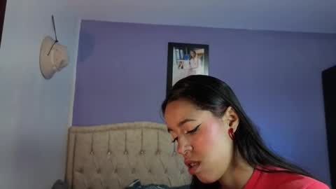 Stephania online show from 03-30-26, 05:58