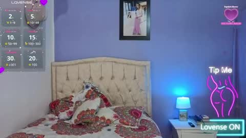Stephania online show from 05-25-26, 05:19