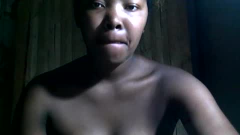 Snapshot of stephanie172 chatting on 11-10-25, 02:32 stephanie172 online show from 11-10-25, 02:32