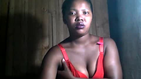 Snapshot of stephanie172 chatting on 11-23-25, 02:39 stephanie172 online show from 11-23-25, 02:39