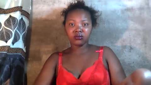 Snapshot of stephanie172 chatting on 12-16-25, 02:27 stephanie172 online show from 12-16-25, 02:27