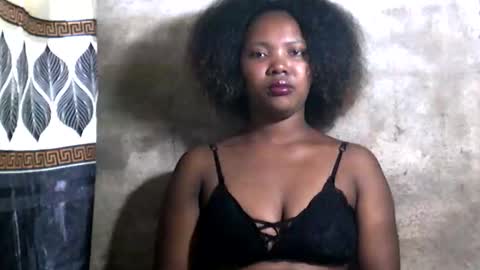 Snapshot of stephanie172 chatting on 12-20-25, 06:42 stephanie172 online show from 12-20-25, 06:42