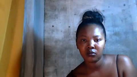 Snapshot of stephanie172 chatting on 01-08-26, 02:41 stephanie172 online show from 01-08-26, 02:41