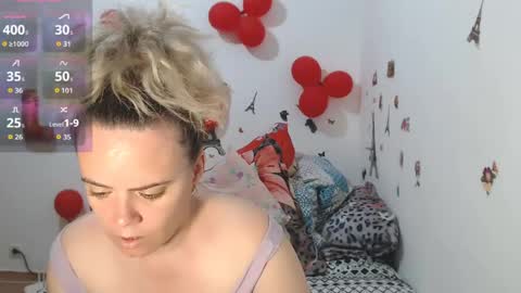Stephanie   online show from 05-25-26, 10:21