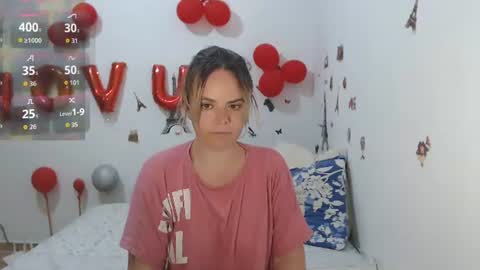 Stephanie   online show from 06-30-26, 09:54