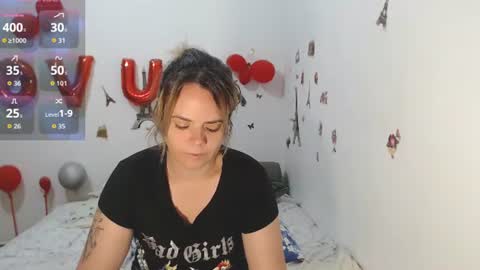 Stephanie   online show from 07-10-26, 10:29