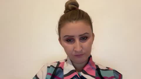 Stephany online show from 01-07-26, 05:48