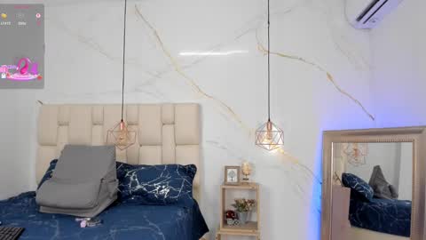 Stefanny online show from 02-25-25, 01:20