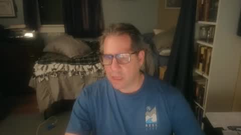 stephenhal9 online show from 04-29-26, 03:43