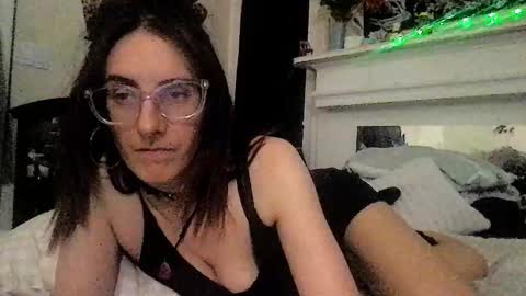 stephielynnnnn online show from 03-05-26, 07:32
