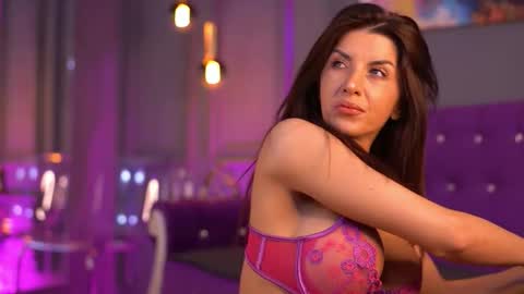 Steph online show from 11-07-25, 08:03