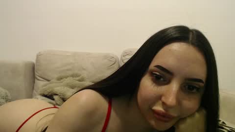 Snapshot of stepmommy19 chatting on 05-16-26, 03:44 StepMommy19 online show from 05-16-26, 03:44
