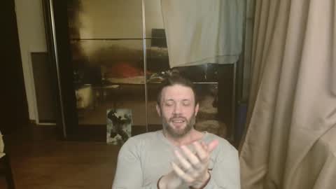 Snapshot of stevebulkzor chatting on 04-17-26, 12:24 Steve Oakenshield son of John son of Vasyl online show from 04-17-26, 12:24