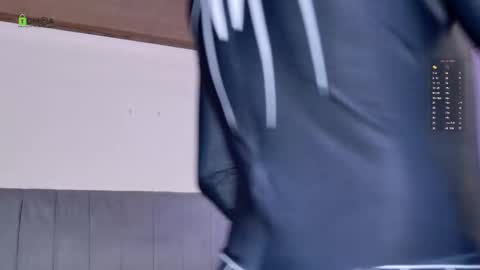 Stevenn online show from 12-14-25, 06:56