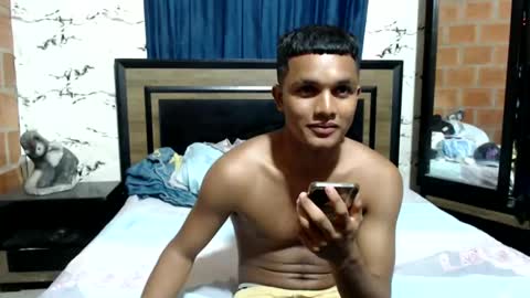 Snapshot of steven_big_dick23 chatting on 12-11-24, 03:56 Steven online show from 12-11-24, 03:56