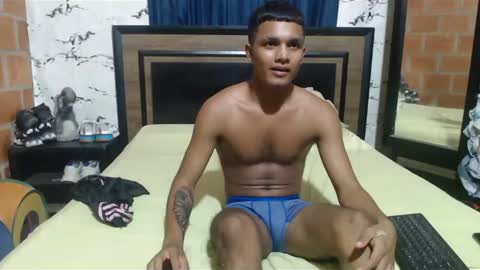 Snapshot of steven_big_dick23 chatting on 12-23-24, 12:14 Steven online show from 12-23-24, 12:14