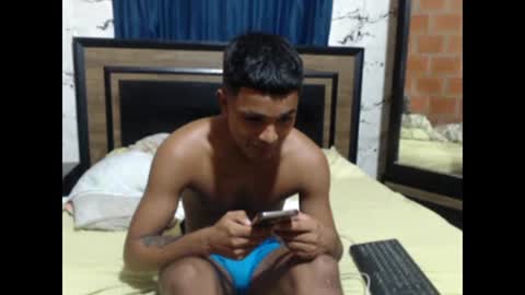 Snapshot of steven_big_dick23 chatting on 12-27-24, 02:14 Steven online show from 12-27-24, 02:14