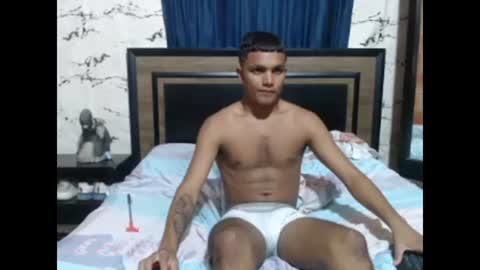 Snapshot of steven_big_dick23 chatting on 01-30-25, 01:00 Steven online show from 01-30-25, 01:00