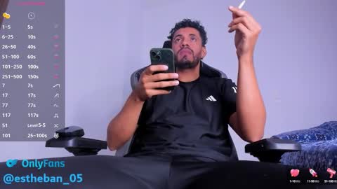 Snapshot of steven_smith05 chatting on 09-27-25, 07:46 Esteban online show from 09-27-25, 07:46