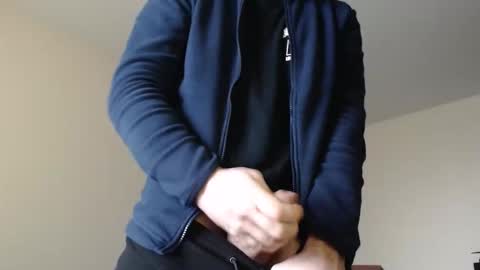 Snapshot of stevenbradley2017 chatting on 02-09-26, 09:35 Steven online show from 02-09-26, 09:35