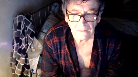 Snapshot of stevencharles54 chatting on 02-17-25, 05:36 slave for computer control online show from 02-17-25, 05:36