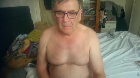 Snapshot of stevencharles54 chatting on 03-20-26, 02:11 slave for computer control online show from 03-20-26, 02:11