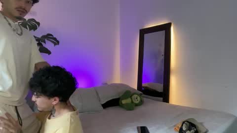 Daniel Steven Navarro online show from 05-30-26, 03:31