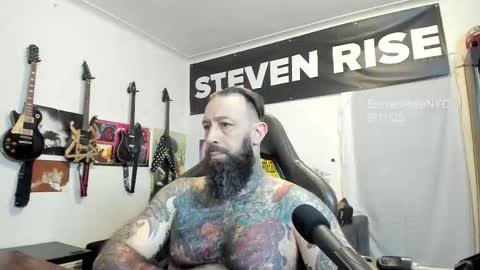 Snapshot of stevenrisenyc chatting on 09-11-25, 02:28 StevenRiseNYC online show from 09-11-25, 02:28