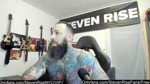 Snapshot of stevenrisenyc chatting on 09-13-25, 02:11 StevenRiseNYC online show from 09-13-25, 02:11