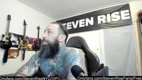 Snapshot of stevenrisenyc chatting on 09-24-25, 02:31 StevenRiseNYC online show from 09-24-25, 02:31