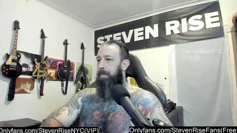 Snapshot of stevenrisenyc chatting on 10-05-25, 12:14 StevenRiseNYC online show from 10-05-25, 12:14