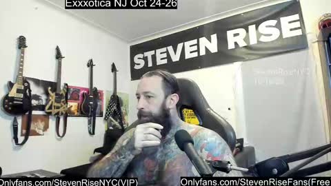 Snapshot of stevenrisenyc chatting on 10-16-25, 01:34 StevenRiseNYC online show from 10-16-25, 01:34