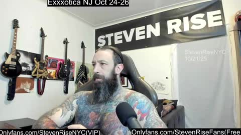 Snapshot of stevenrisenyc chatting on 10-21-25, 12:06 StevenRiseNYC online show from 10-21-25, 12:06
