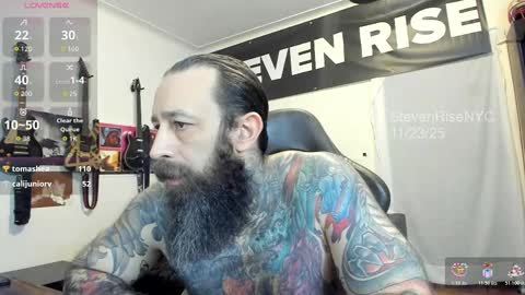 Snapshot of stevenrisenyc chatting on 11-24-25, 01:16 StevenRiseNYC online show from 11-24-25, 01:16