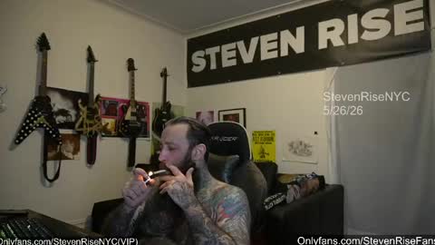 Snapshot of stevenrisenyc chatting on 05-27-26, 01:57 StevenRiseNYC online show from 05-27-26, 01:57
