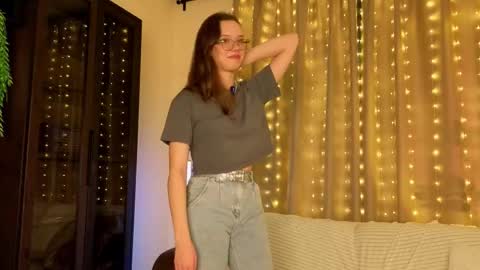 Candy online show from 10-25-25, 06:46
