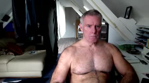 Snapshot of stevetwo chatting on 02-16-26, 12:34 stevetwo online show from 02-16-26, 12:34