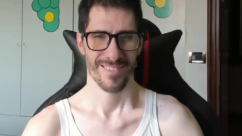 Snapshot of stevex870 chatting on 09-15-25, 07:52 Steve online show from 09-15-25, 07:52