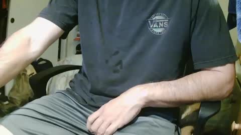 Chillguy online show from 08-05-26, 05:32