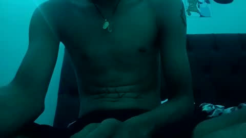 Snapshot of stevxnnach chatting on 03-16-26, 01:00 stevxnnach online show from 03-16-26, 01:00