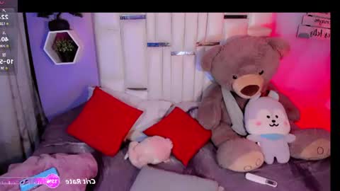 Steisee Reyes online show from 07-17-26, 08:54