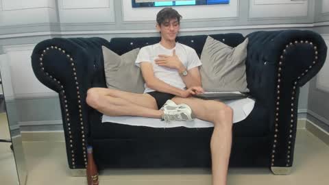 STEFAN online show from 03-07-25, 05:28