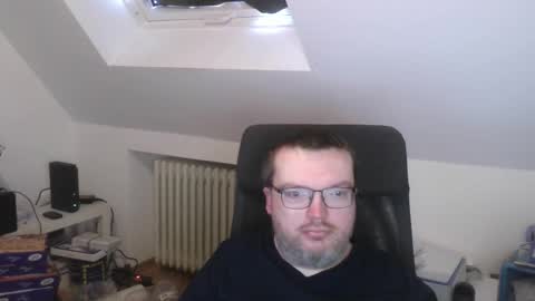 Snapshot of still_alive1985 chatting on 03-16-26, 07:12 Oliver online show from 03-16-26, 07:12