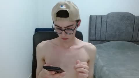 Snapshot of stiv_grant chatting on 05-26-26, 02:07 stiv_grant online show from 05-26-26, 02:07