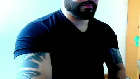 stiven253958 online show from 04-28-26, 06:02