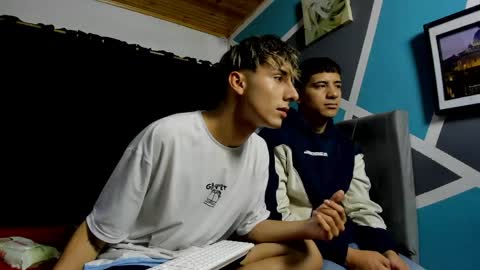 Stiven  online show from 06-04-26, 04:07
