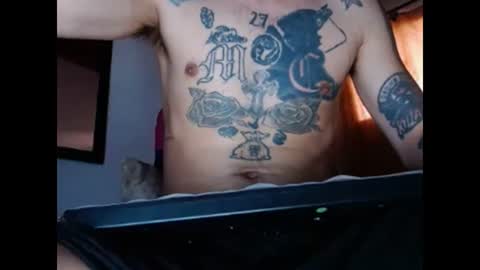 Snapshot of stivenunivers996 chatting on 01-07-25, 03:33 stiven online show from 01-07-25, 03:33